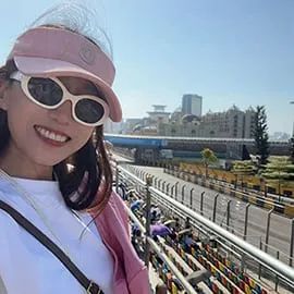 Jessica - 国际旅行定制师，专注多语言服务，16年+经验
